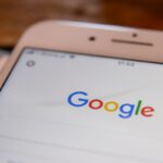 Google's new tools help discussion forums and social media platforms rank higher in search results