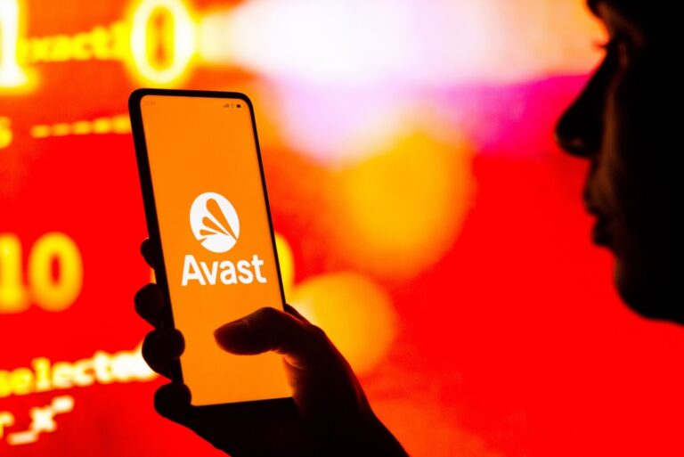 FTC bans antivirus giant Avast from selling its users' browsing data to advertisers